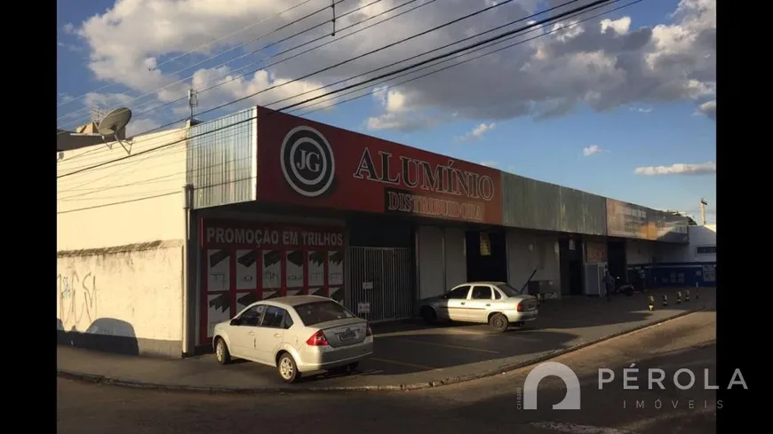 Foto 1 de Imóvel Comercial à venda, 450m² em Setor Coimbra, Goiânia