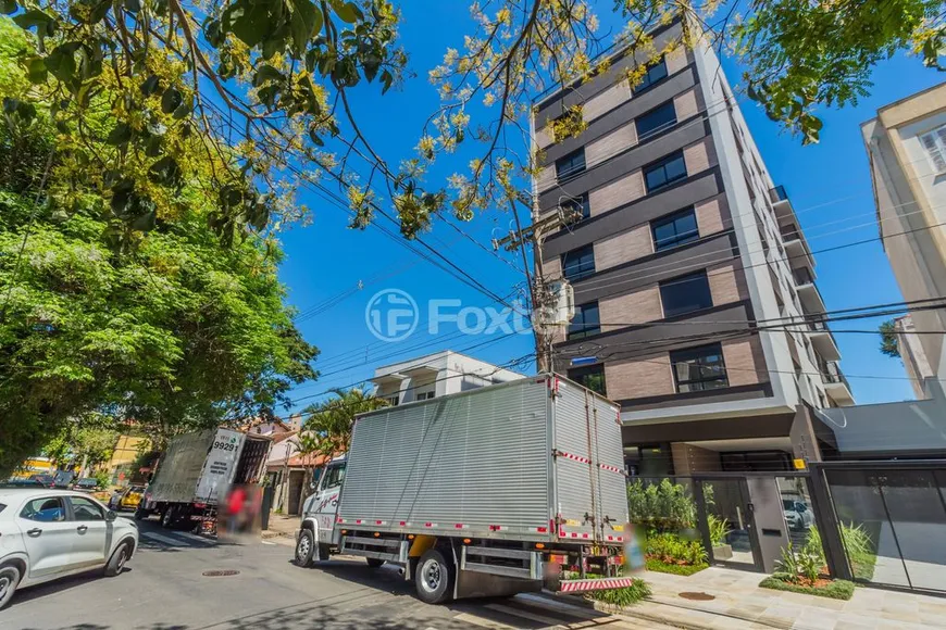 Foto 1 de Apartamento com 2 Quartos à venda, 56m² em Petrópolis, Porto Alegre
