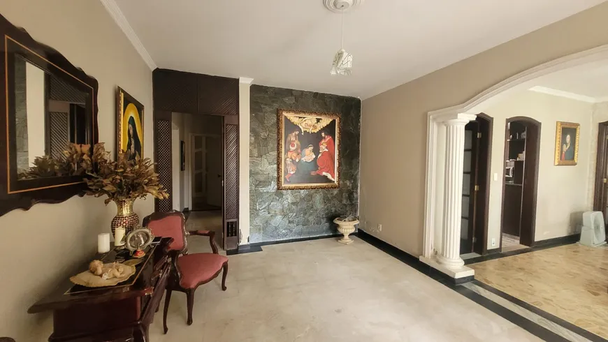 Foto 1 de Casa com 3 Quartos à venda, 500m² em Vila Trujillo, Sorocaba