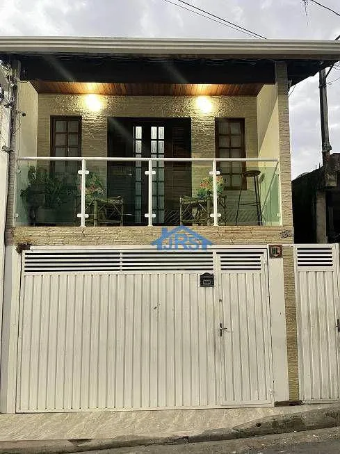 Foto 1 de Sobrado com 3 Quartos à venda, 500m² em Jardim Tupã, Barueri