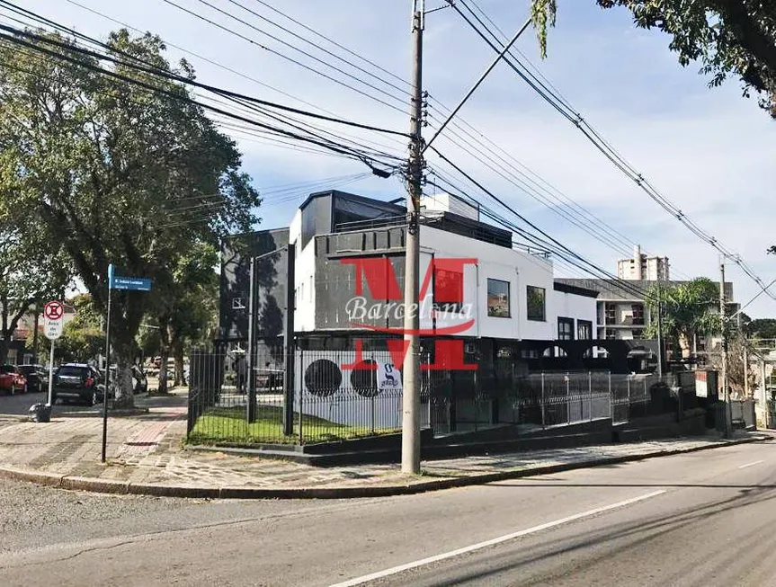 Foto 1 de Prédio Comercial à venda, 650m² em São Francisco, Curitiba