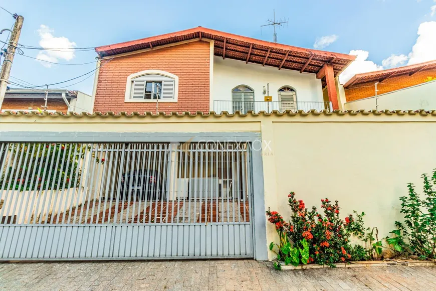 Foto 1 de Sobrado com 3 Quartos à venda, 203m² em Jardim Madalena, Campinas