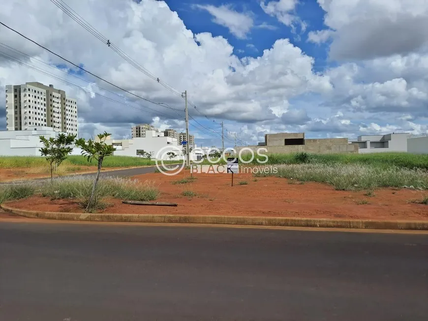 Foto 1 de Lote/Terreno à venda, 390m² em Grand Ville, Uberlândia