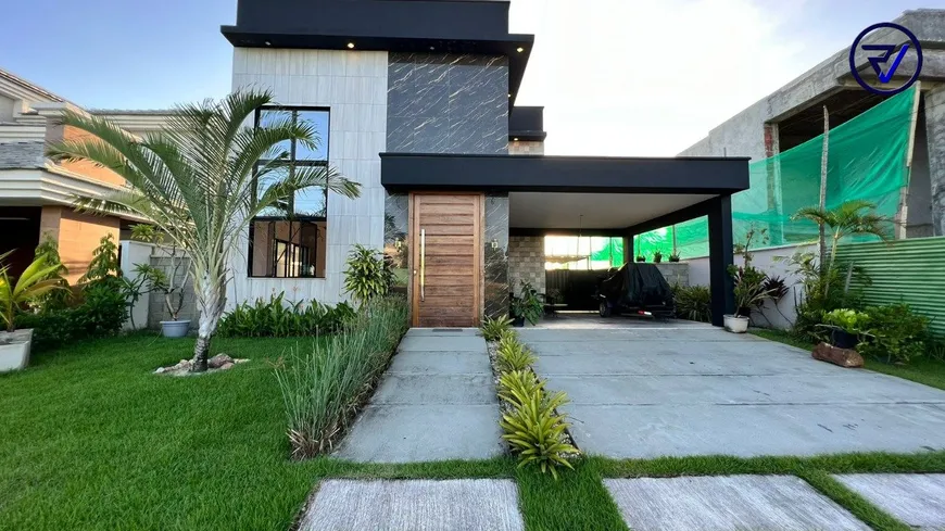 Foto 1 de Casa de Condomínio com 4 Quartos à venda, 300m² em Cidade Alpha, Eusébio