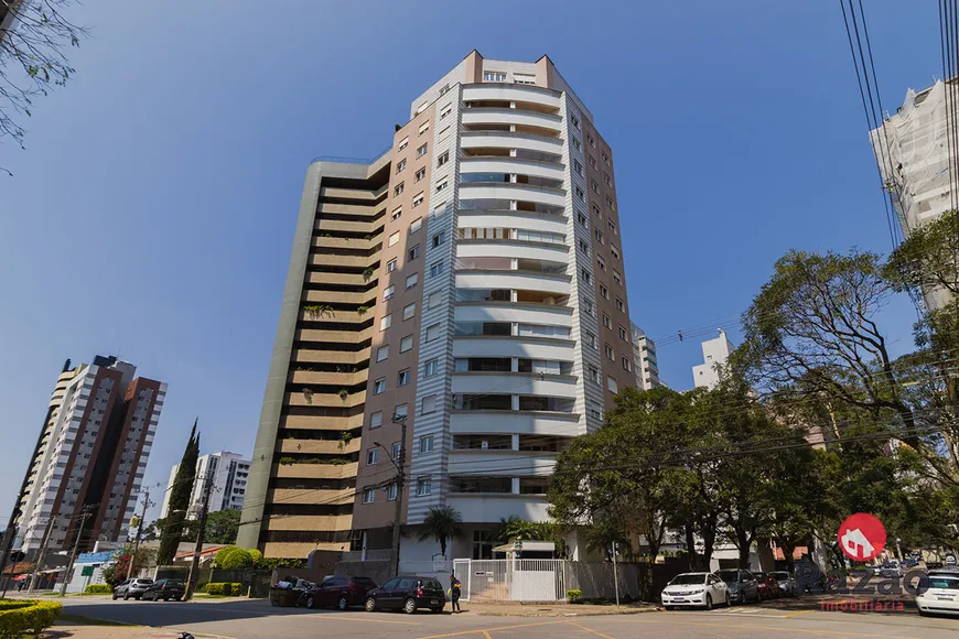 Foto 1 de Apartamento com 3 Quartos à venda, 101m² em Cabral, Curitiba