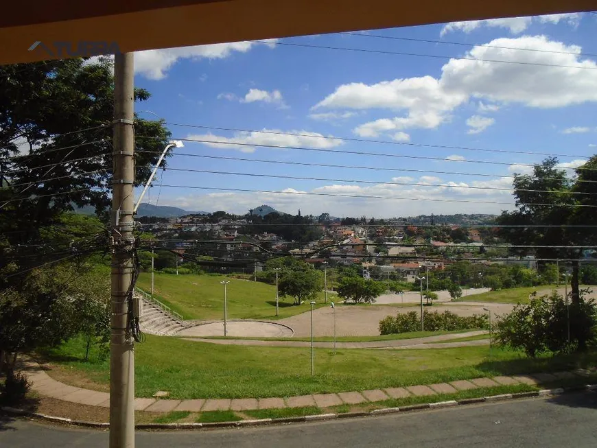 Foto 1 de Casa com 4 Quartos à venda, 180m² em Cidade Satelite, Atibaia