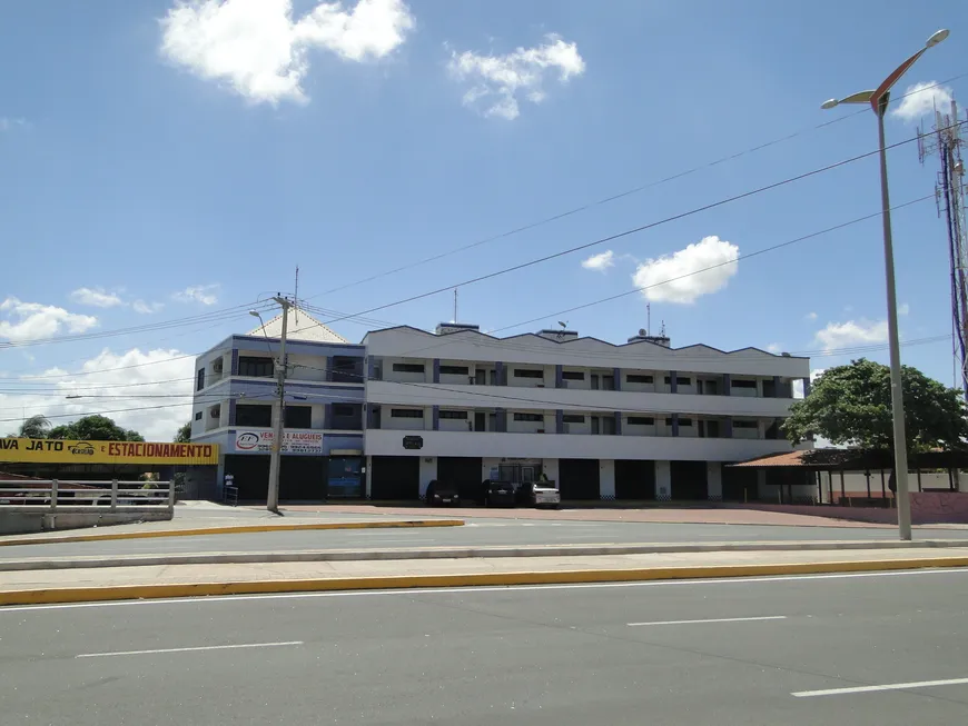 Foto 1 de Sala Comercial para alugar, 300m² em Passaré, Fortaleza