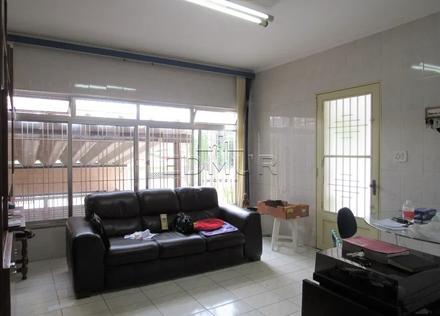 Foto 1 de Casa com 2 Quartos à venda, 132m² em Vila Scarpelli, Santo André