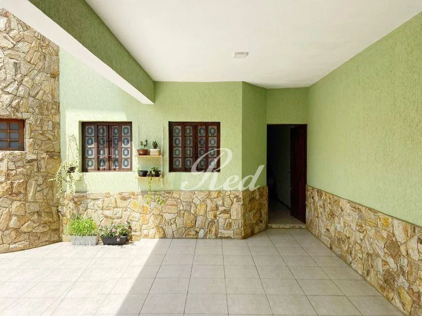 Foto 1 de Casa com 2 Quartos à venda, 191m² em Jardim Estela, Poá