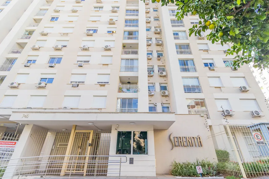 Foto 1 de Apartamento com 2 Quartos à venda, 63m² em Passo da Areia, Porto Alegre