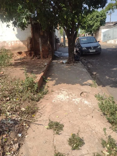 Foto 1 de Lote/Terreno à venda, 200m² em Vila Operaria, Presidente Prudente