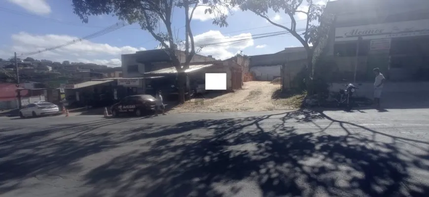 Foto 1 de Lote/Terreno à venda, 720m² em Cruzeiro do Sul, Betim