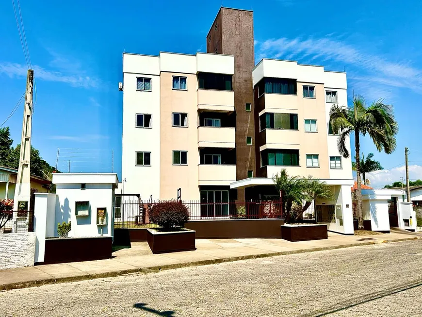 Foto 1 de Apartamento com 2 Quartos à venda, 59m² em Coloninha, Araranguá