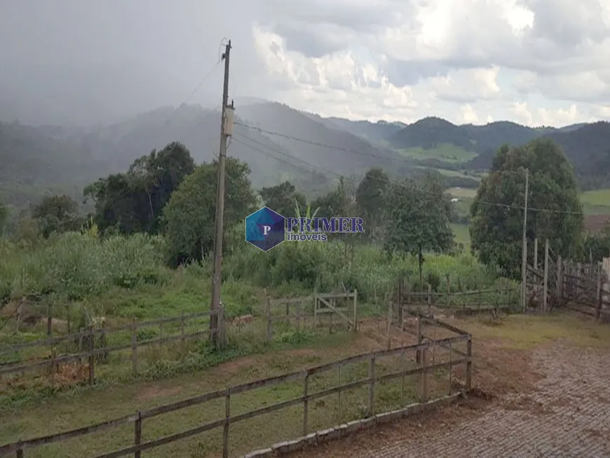 Foto 1 de Fazenda/Sítio com 1 Quarto à venda, 1150000m² em Zona Rural, Passa Tempo