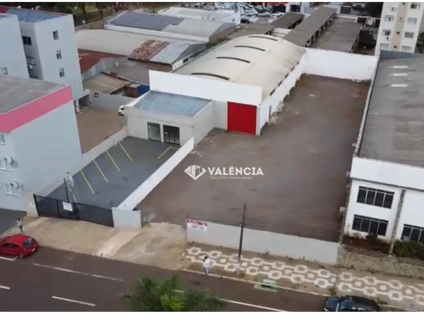 Foto 1 de Galpão/Depósito/Armazém para alugar, 800m² em São Cristovão, Cascavel