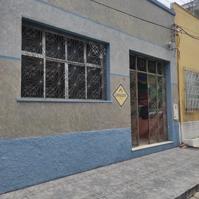 Foto 1 de Casa com 4 Quartos para alugar, 500m² em Centro, Manaus