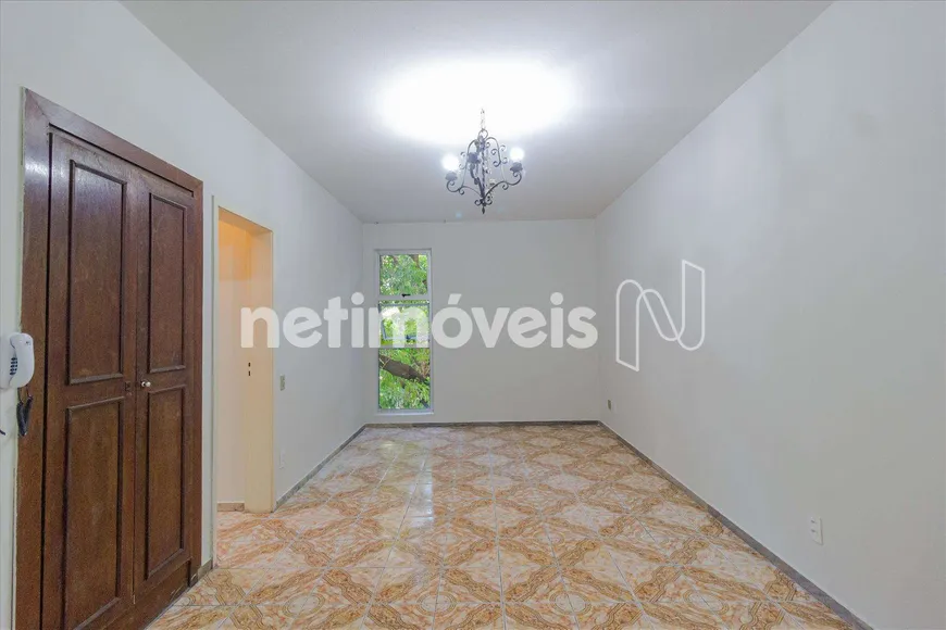 Foto 1 de Apartamento com 2 Quartos para alugar, 75m² em Santo Antônio, Belo Horizonte