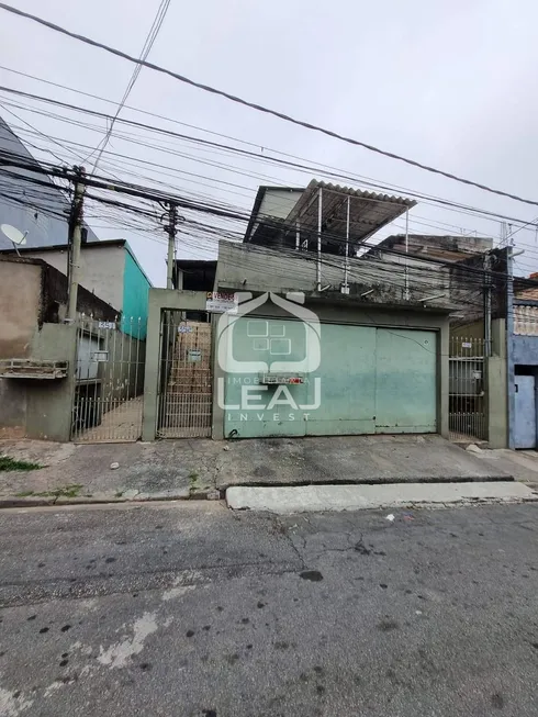 Foto 1 de Casa com 1 Quarto à venda, 250m² em Jardim Irapiranga, São Paulo