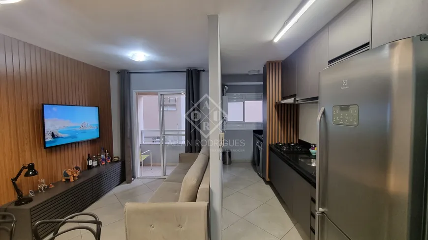 Foto 1 de Apartamento com 2 Quartos à venda, 58m² em Bethaville I, Barueri