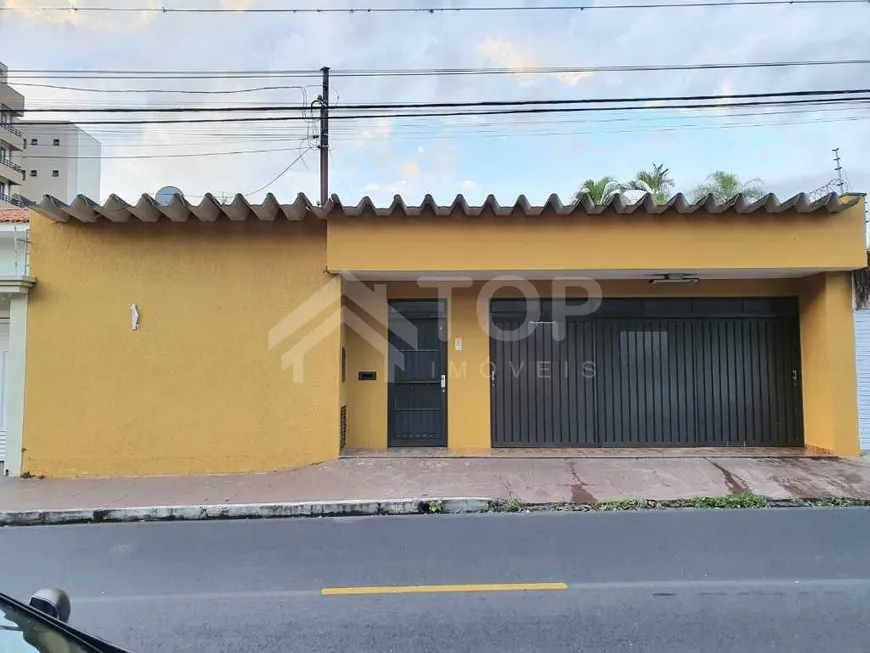 Foto 1 de Casa com 4 Quartos para alugar, 223m² em Centro, São Carlos