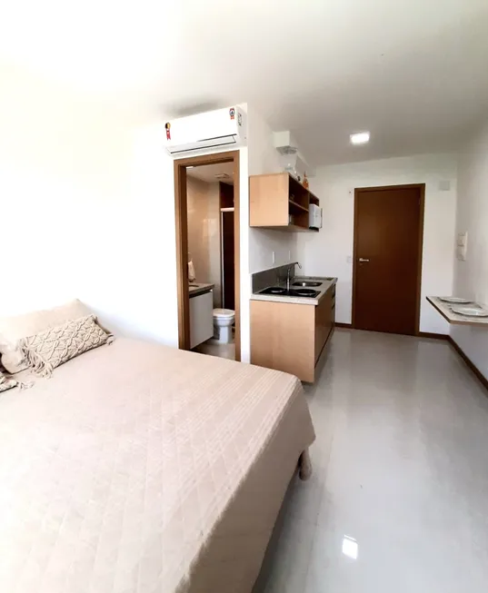 Foto 1 de Apartamento com 1 Quarto à venda, 17m² em Caminho Das Árvores, Salvador