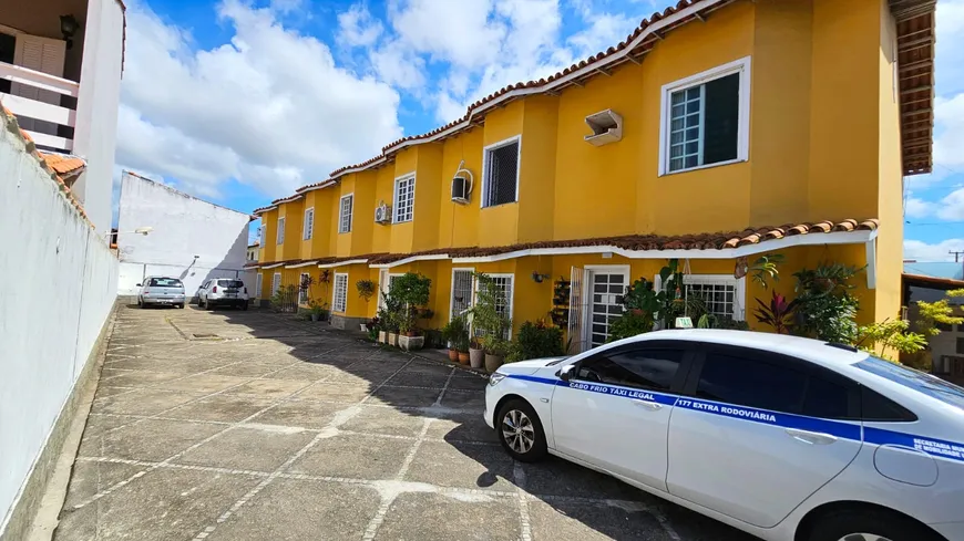 Foto 1 de Casa de Condomínio com 3 Quartos à venda, 120m² em Jardim Flamboyant, Cabo Frio