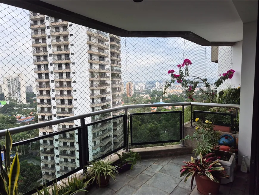 Foto 1 de Apartamento com 4 Quartos à venda, 337m² em Alto Da Boa Vista, São Paulo