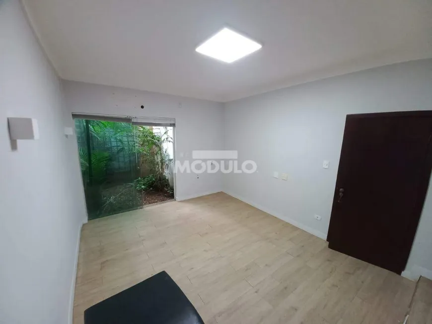 Foto 1 de Sala Comercial para alugar, 4m² em Fundinho, Uberlândia