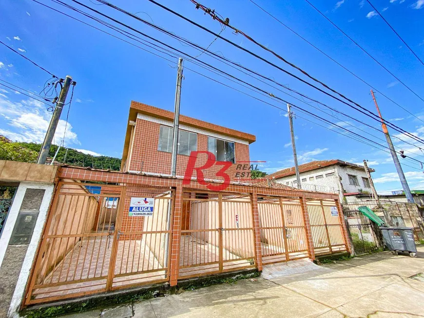 Foto 1 de Casa com 2 Quartos à venda, 60m² em Chico de Paula, Santos