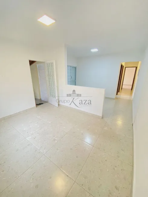 Foto 1 de Casa de Condomínio com 2 Quartos à venda, 77m² em Jardim Maria Amelia, Jacareí