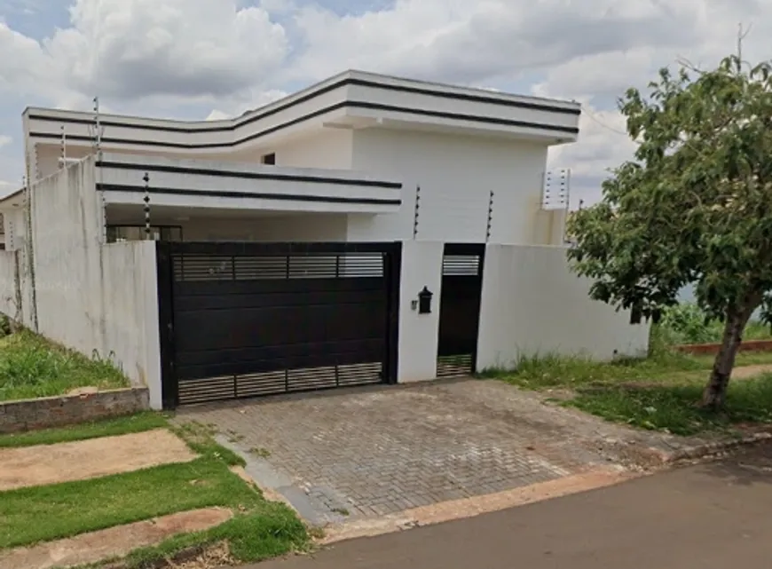 Foto 1 de Casa com 4 Quartos à venda, 350m² em Jardim Paraizo, Maringá