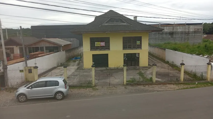Foto 1 de Ponto Comercial para venda ou aluguel, 300m² em Guaraituba, Colombo