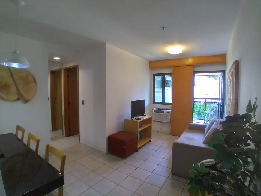 Foto 1 de Apartamento com 1 Quarto para alugar, 50m² em Ipanema, Rio de Janeiro