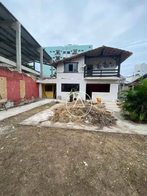 Foto 1 de Casa com 4 Quartos para alugar, 360m² em Cavaleiros, Macaé