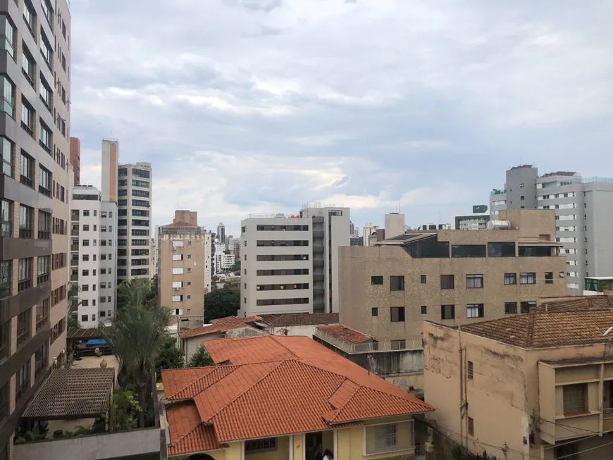 Foto 1 de Apartamento com 4 Quartos à venda, 200m² em Carmo, Belo Horizonte
