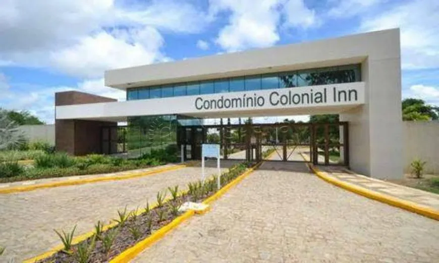 Foto 1 de Casa de Condomínio com 4 Quartos à venda, 228m² em Saire, Sairé