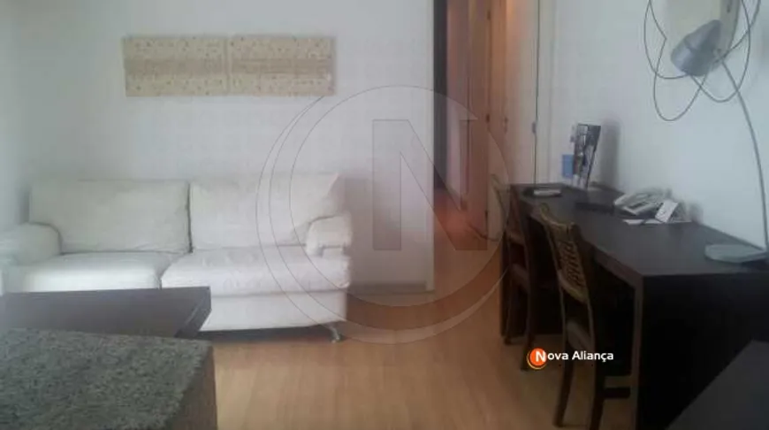 Foto 1 de Flat com 1 Quarto à venda, 45m² em Copacabana, Rio de Janeiro