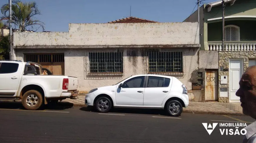 Foto 1 de Casa com 3 Quartos à venda, 130m² em Abadia, Uberaba