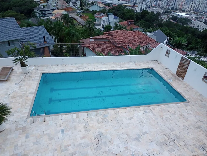 Foto 1 de Casa de Condomínio com 4 Quartos à venda, 450m² em Bosque das Mansões, São José