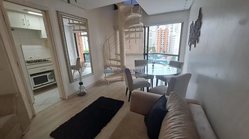 Foto 1 de Apartamento com 1 Quarto à venda, 64m² em Aclimação, São Paulo