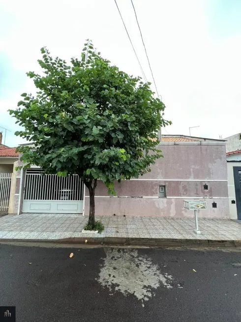 Foto 1 de Casa com 2 Quartos à venda, 170m² em Jardim Popi, Birigui