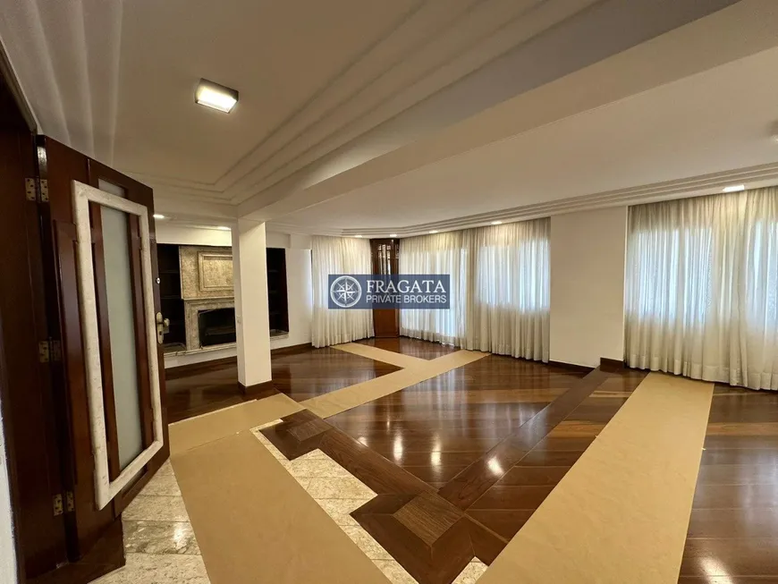 Foto 1 de Apartamento com 3 Quartos para venda ou aluguel, 189m² em Jardim Paulista, São Paulo