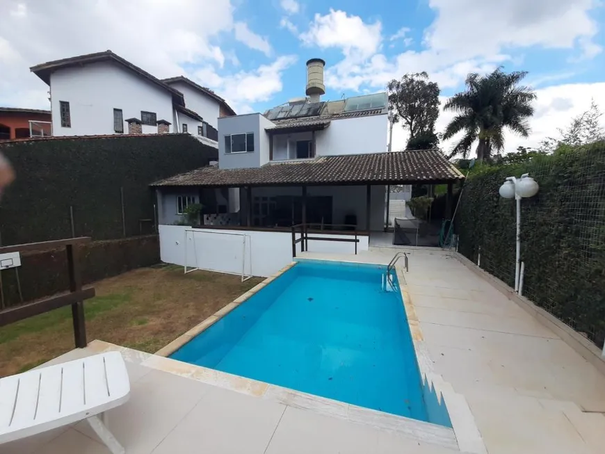 Foto 1 de Casa de Condomínio com 4 Quartos à venda, 290m² em Granja Viana, Carapicuíba