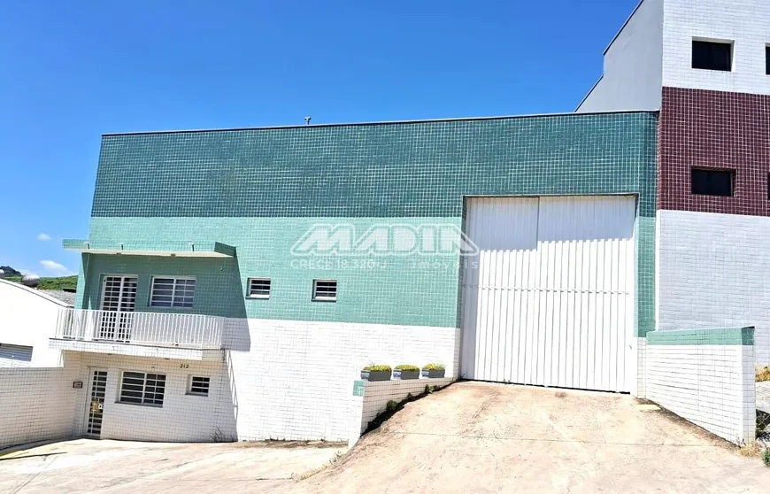 Foto 1 de Galpão/Depósito/Armazém à venda, 255m² em Jardim Pinheiros, Valinhos