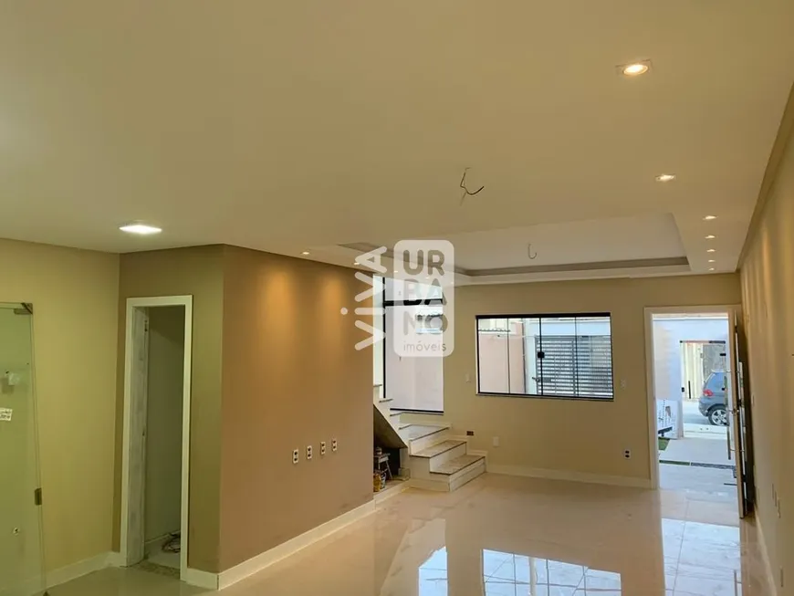 Foto 1 de Casa com 2 Quartos à venda, 90m² em Califórnia da Barra, Barra do Piraí