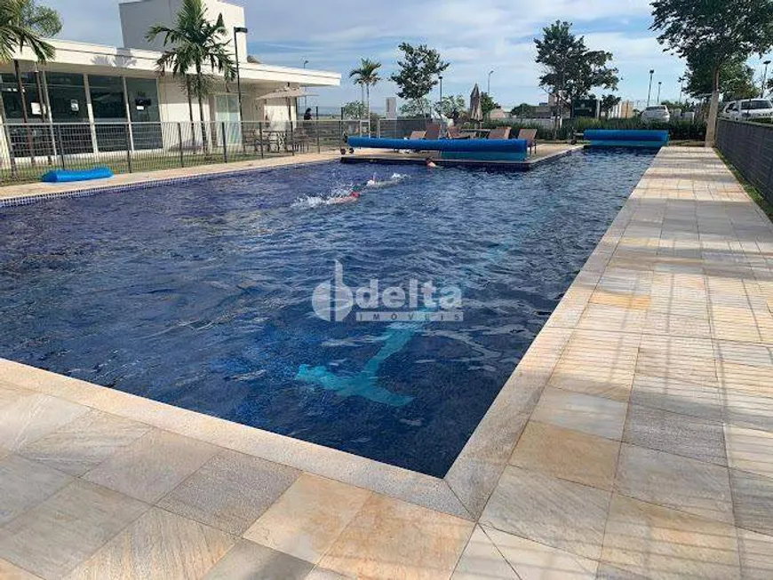 Foto 1 de Lote/Terreno à venda, 469m² em Granja Marileusa , Uberlândia