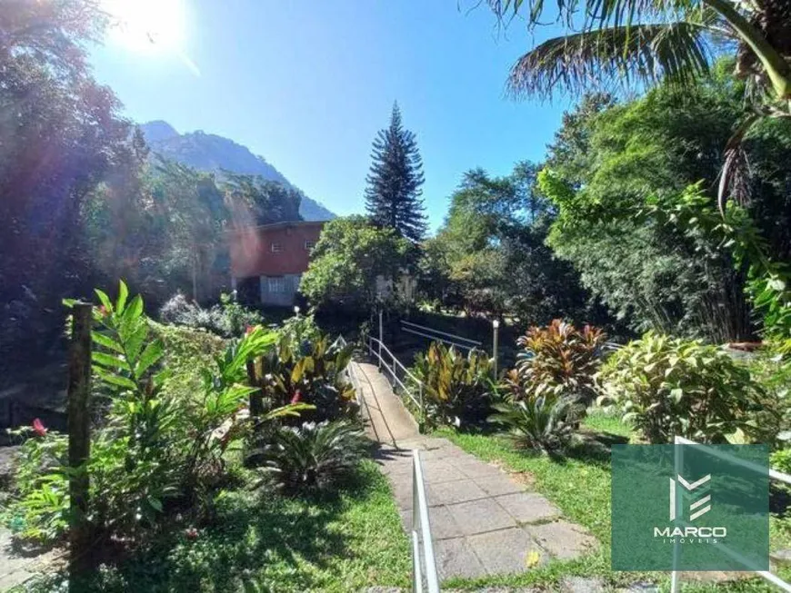 Foto 1 de Fazenda/Sítio com 4 Quartos à venda, 420m² em Centro, Guapimirim