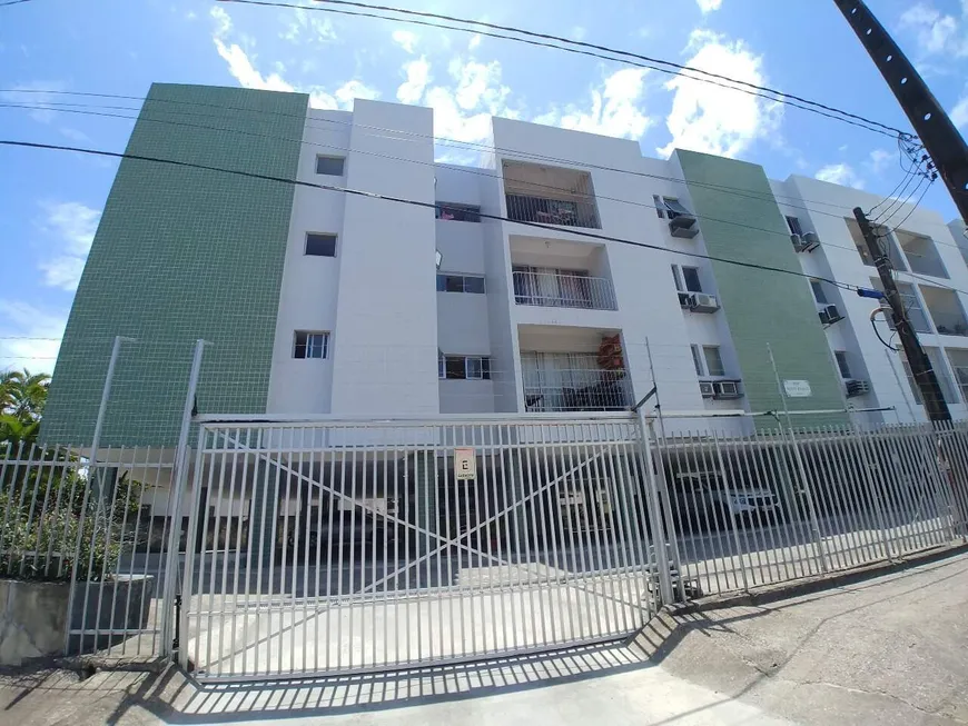 Foto 1 de Apartamento com 2 Quartos para alugar, 60m² em Prado, Recife