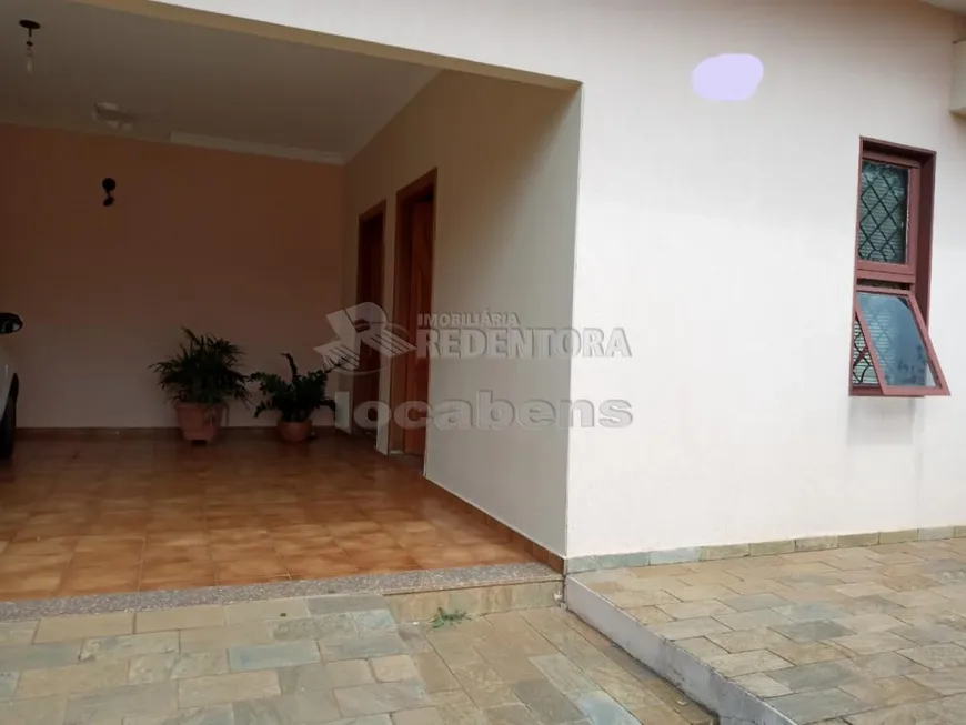 Foto 1 de Casa com 3 Quartos à venda, 206m² em Jardim Palmeiras, São José do Rio Preto