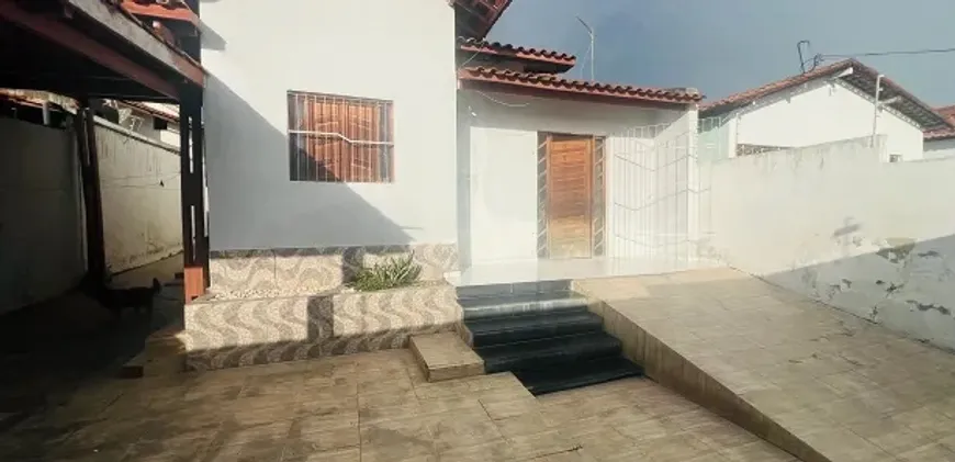 Foto 1 de Casa com 2 Quartos à venda, 110m² em Santa Cruz, Salvador